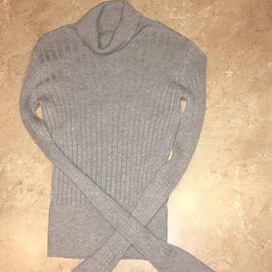 Aeropostale turtleneck